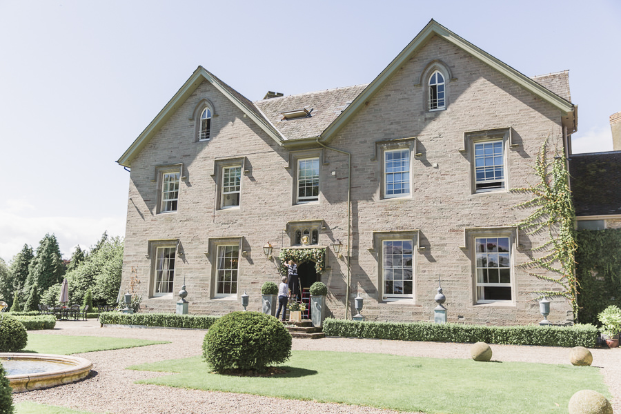 fine art wedding photography lemore manor summer wedding photography - outdoor view of lemore manor on a summer's day - image by hayley morris photography 