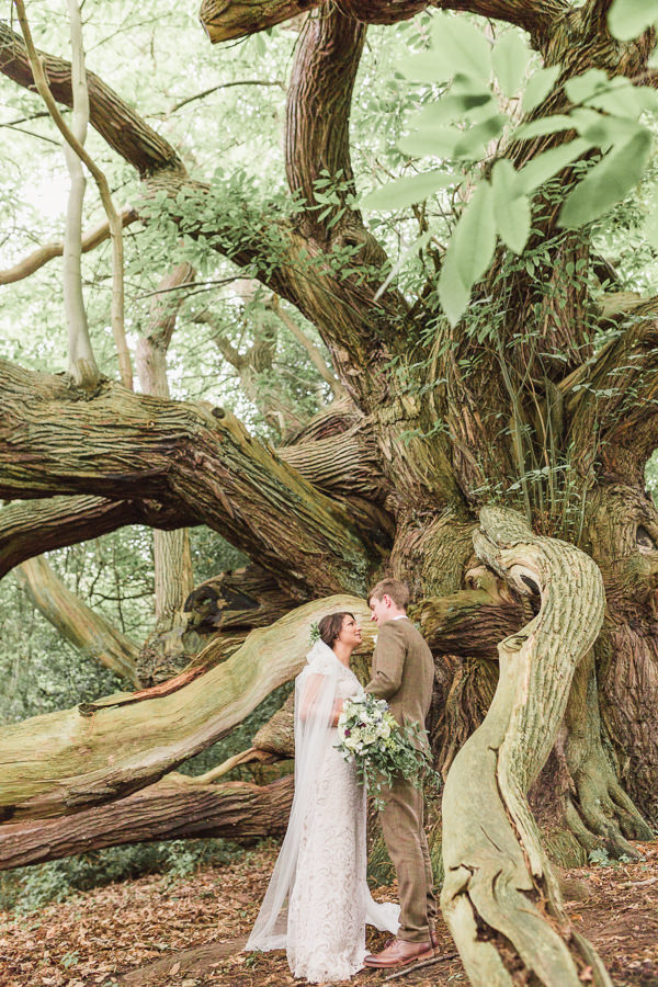 wedding photography kateshill house bewdley worcestershire west midlands romantic wedding photographer