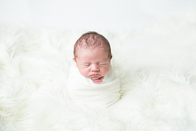 newborn photographer malvern worcester worcestershire herefordshire newborn photo shoot