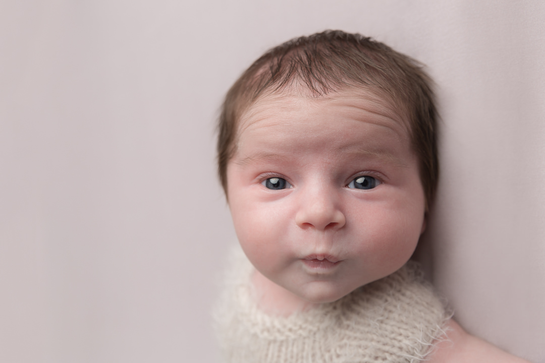 Hayley Morris Photography newborn photo session baby photos shoot malvern worcester worcestershire simple natural photographer